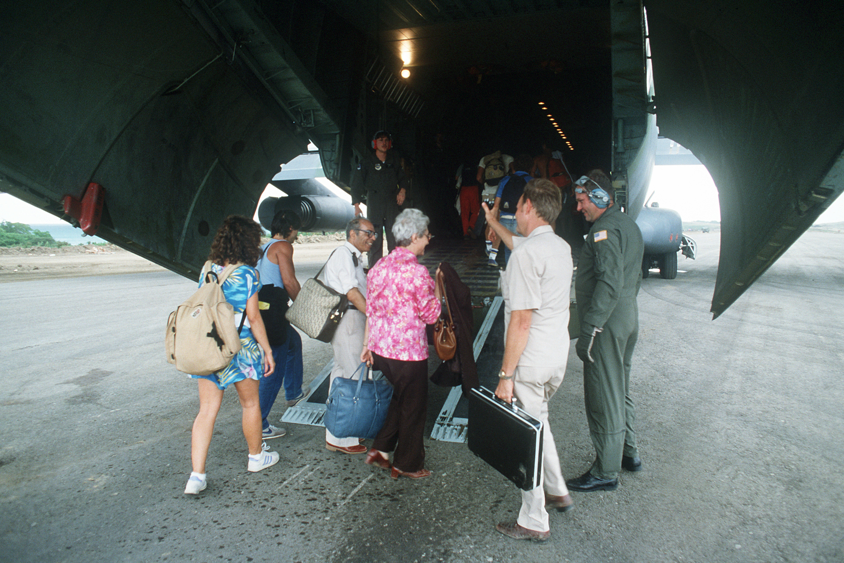 Students board lifter.jpeg